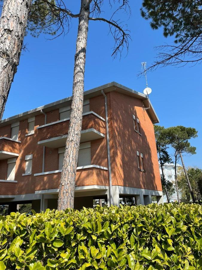 Condominio Splendid Bibione Eksteriør billede